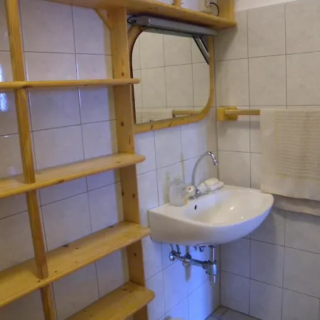 - Balaton 18798 * Балатонфюзфё