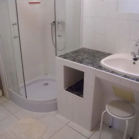 - Balaton 18798 * Балатонфюзфё