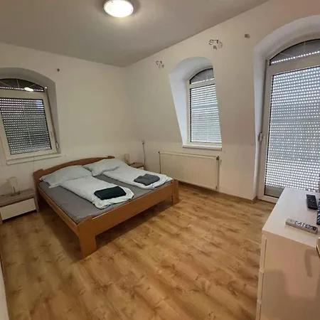 - Balaton 18798 펜션