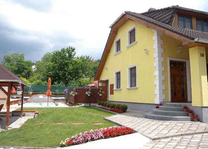 - Balaton 18798 Vakantiehuis