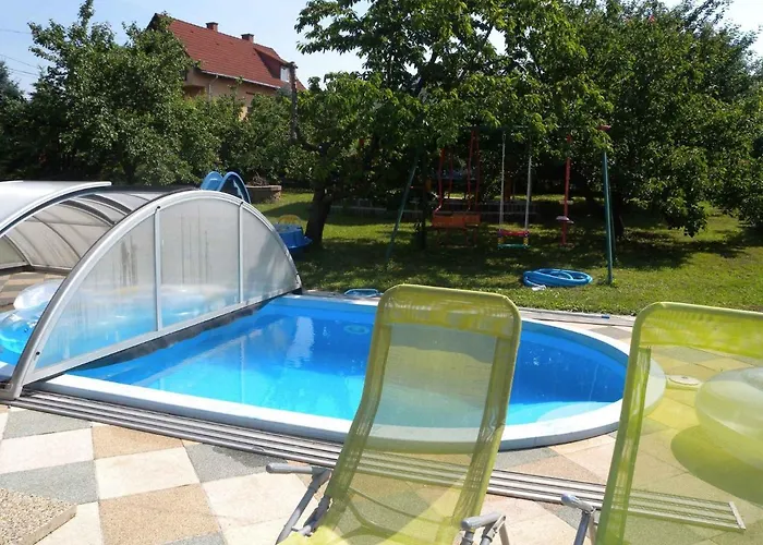 - Balaton 18798 Vakantiehuis Balatonfůzfő