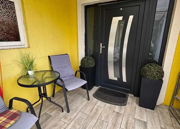 - Balaton 18798 Vakantiehuis *