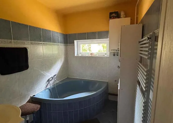 - Balaton 18798 Vakantiehuis *